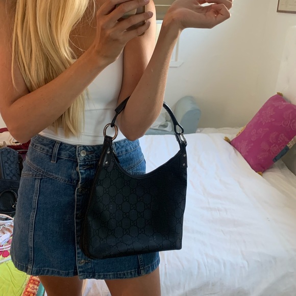 Gucci Shoulder Handbag Black Nylon Zip Top Hobo - Picture 3 of 11